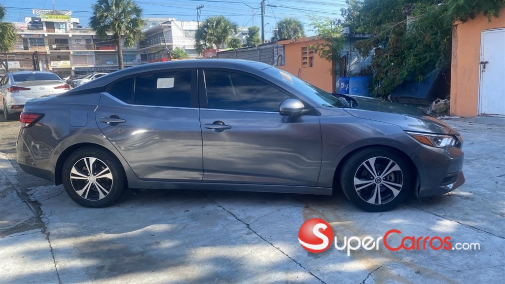 2020 Nissan Sentra SV — foto 2 / 7