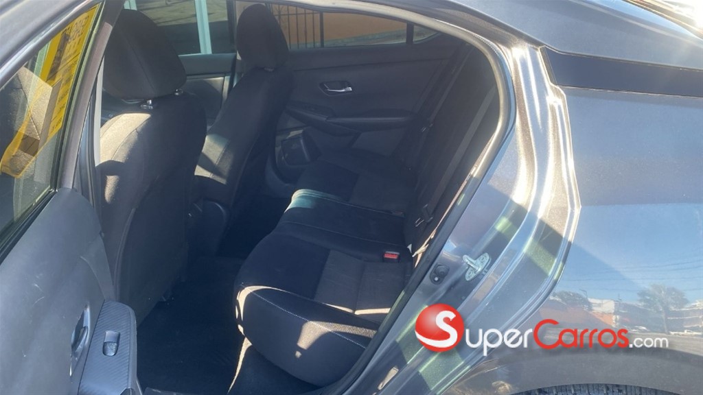 2020 Nissan Sentra SV — foto 7 / 7