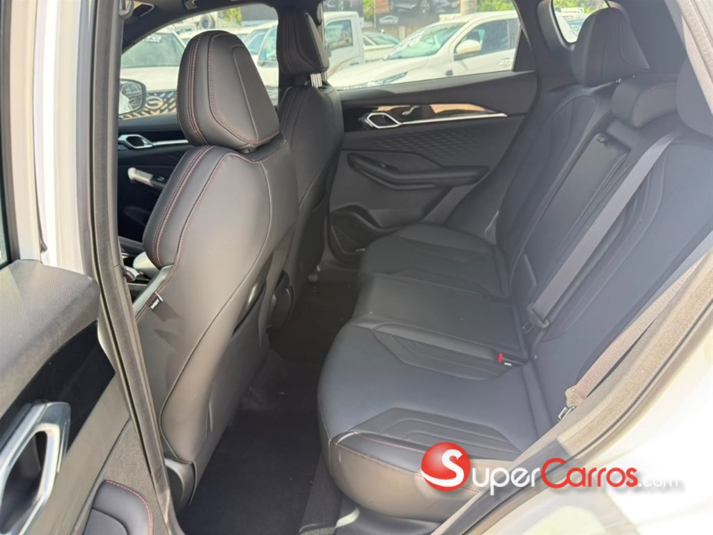 2026 Geely COOLRAY Million GF — foto 8 / 11