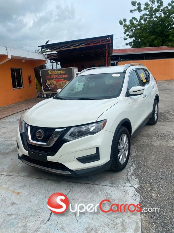 2020 Nissan Rogue — foto 3 / 8