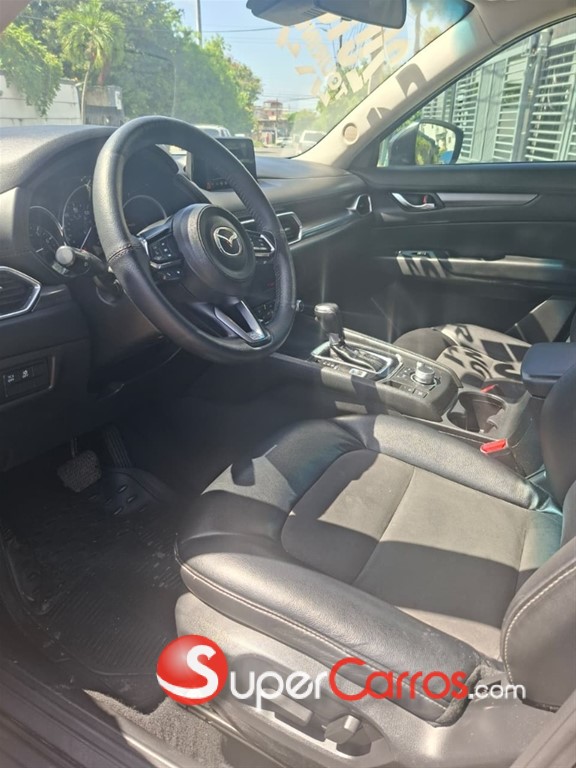 2019 Mazda CX-5 Touring — foto 3 / 9