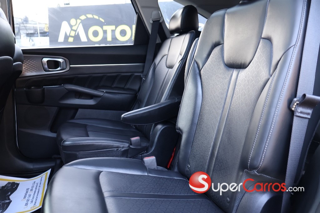 2022 Kia Sorento SX — foto 9 / 10
