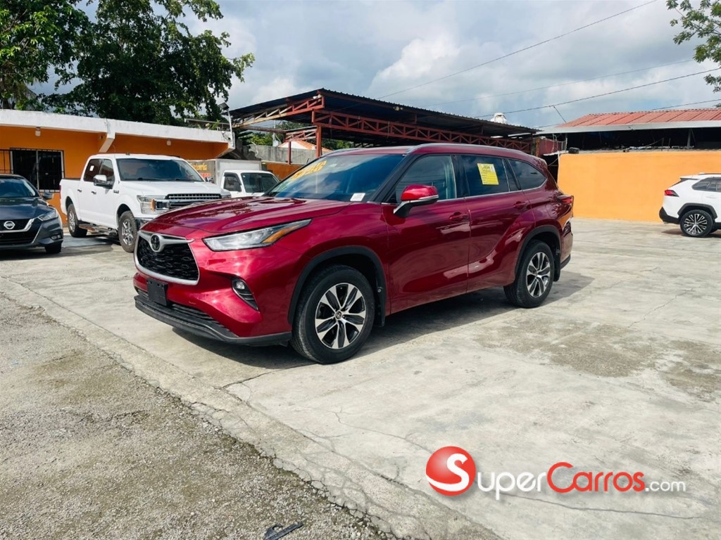 2020 Toyota Highlander — foto 2 / 9