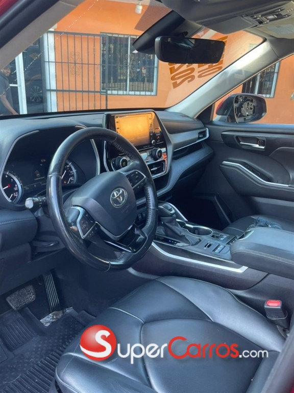 2020 Toyota Highlander — foto 6 / 9
