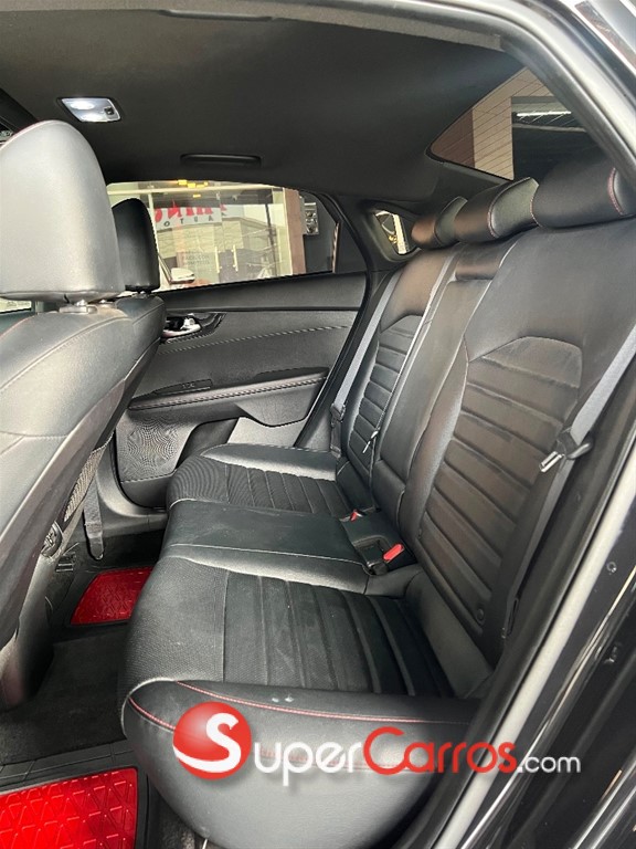 2020 Kia Forte — foto 7 / 9