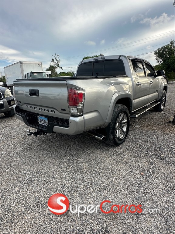 2016 Toyota Tacoma Limited — foto 4 / 12