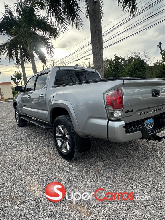 2016 Toyota Tacoma Limited — foto 5 / 12