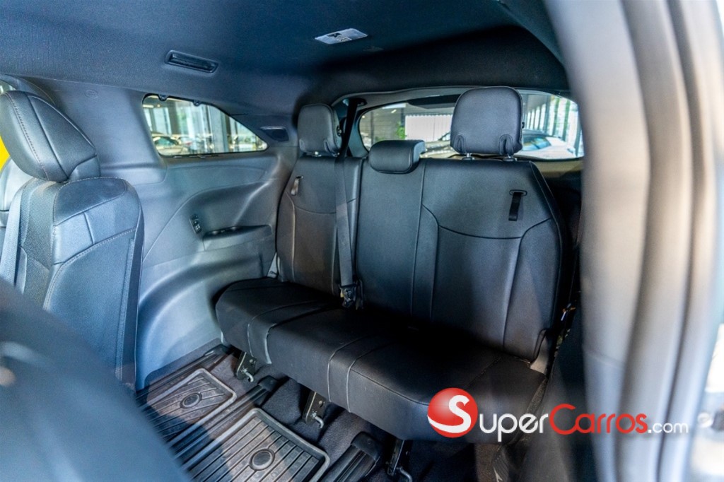 2025 Toyota Sienna PLATINUM — foto 10 / 10