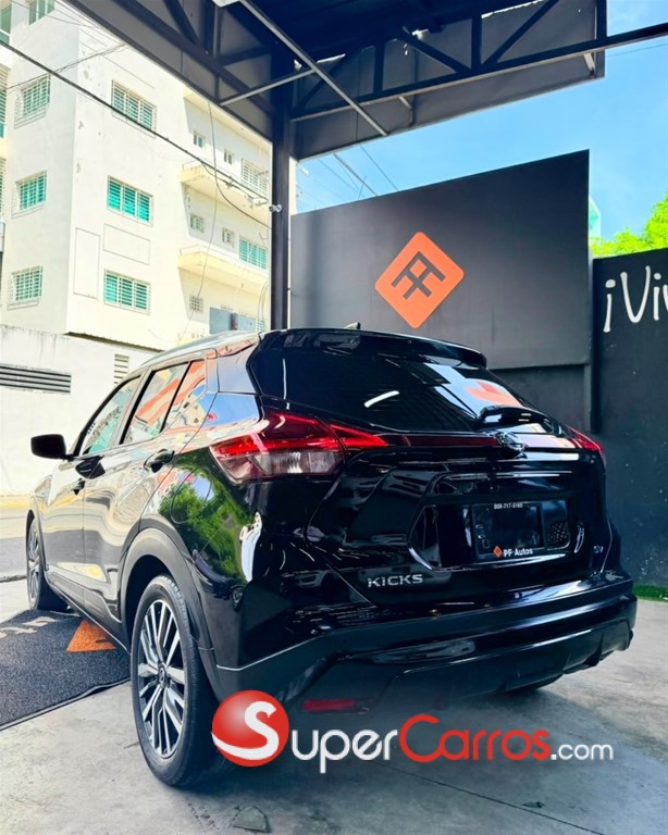 2021 Nissan Kicks — foto 4 / 8