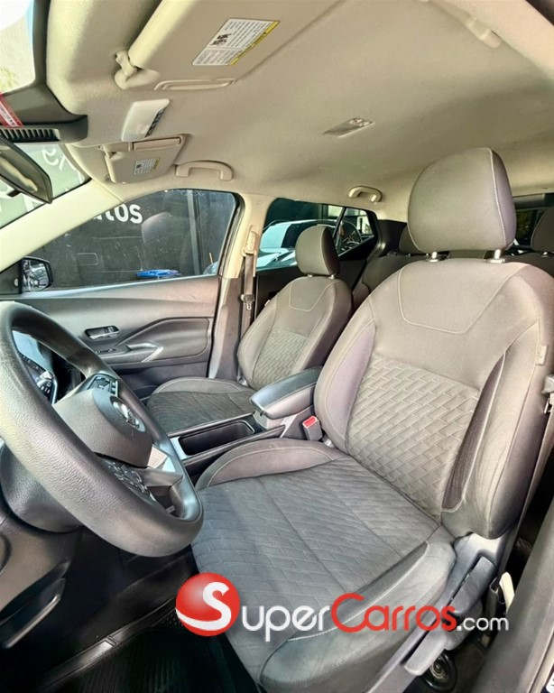 2021 Nissan Kicks — foto 8 / 8