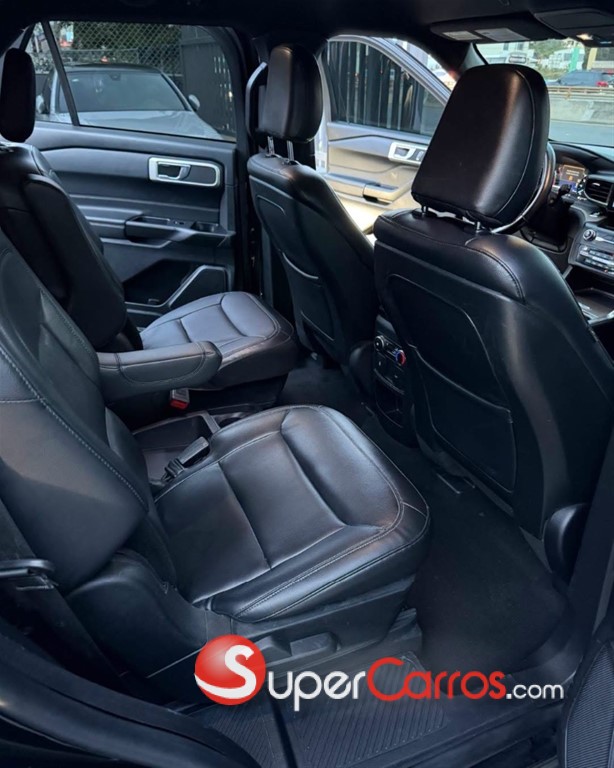 2020 Ford Explorer XLT ECOBOOST — foto 7 / 9