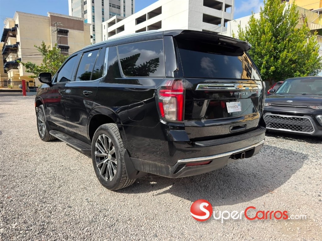2021 Chevrolet Tahoe LT — foto 4 / 10