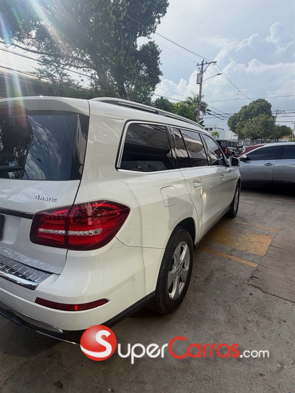 2017 Mercedes-Benz Clase GLS 450 4MATIC — foto 2 / 9