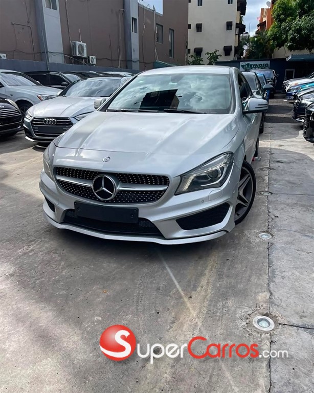 2016 Mercedes-Benz Clase CLA 200 — foto 2 / 7