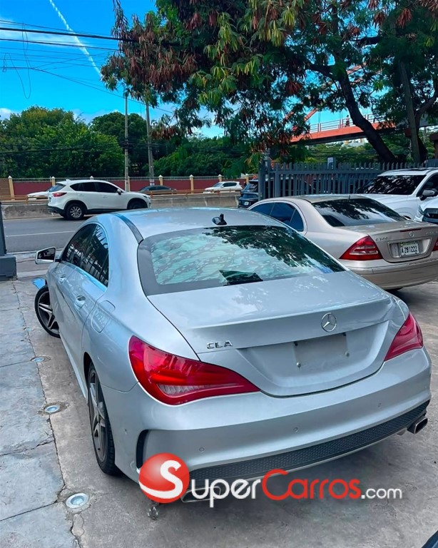 2016 Mercedes-Benz Clase CLA 200 — foto 4 / 7