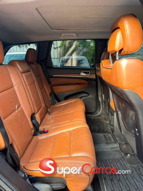 2013 Jeep Grand Cherokee Overland — foto 10 / 10