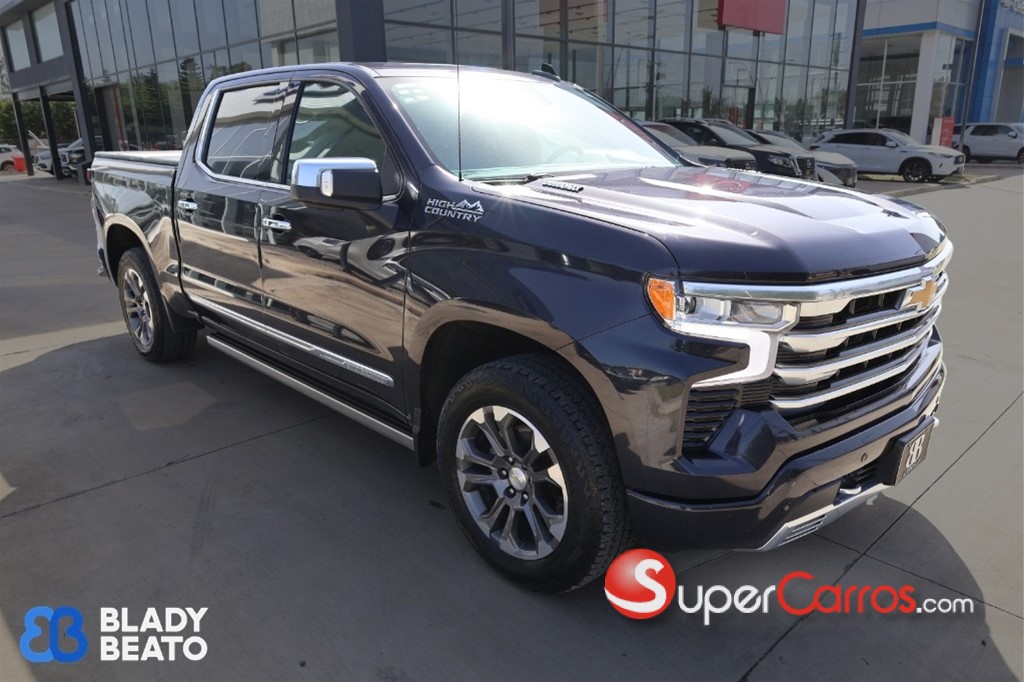 2023 Chevrolet Silverado High Country Duramax — foto 9 / 12