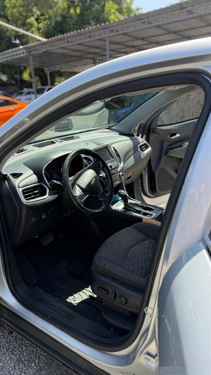 2020 Chevrolet Equinox LT — foto 7 / 10