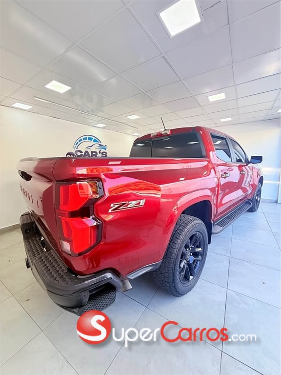 2023 Chevrolet Colorado Z71 — foto 6 / 10