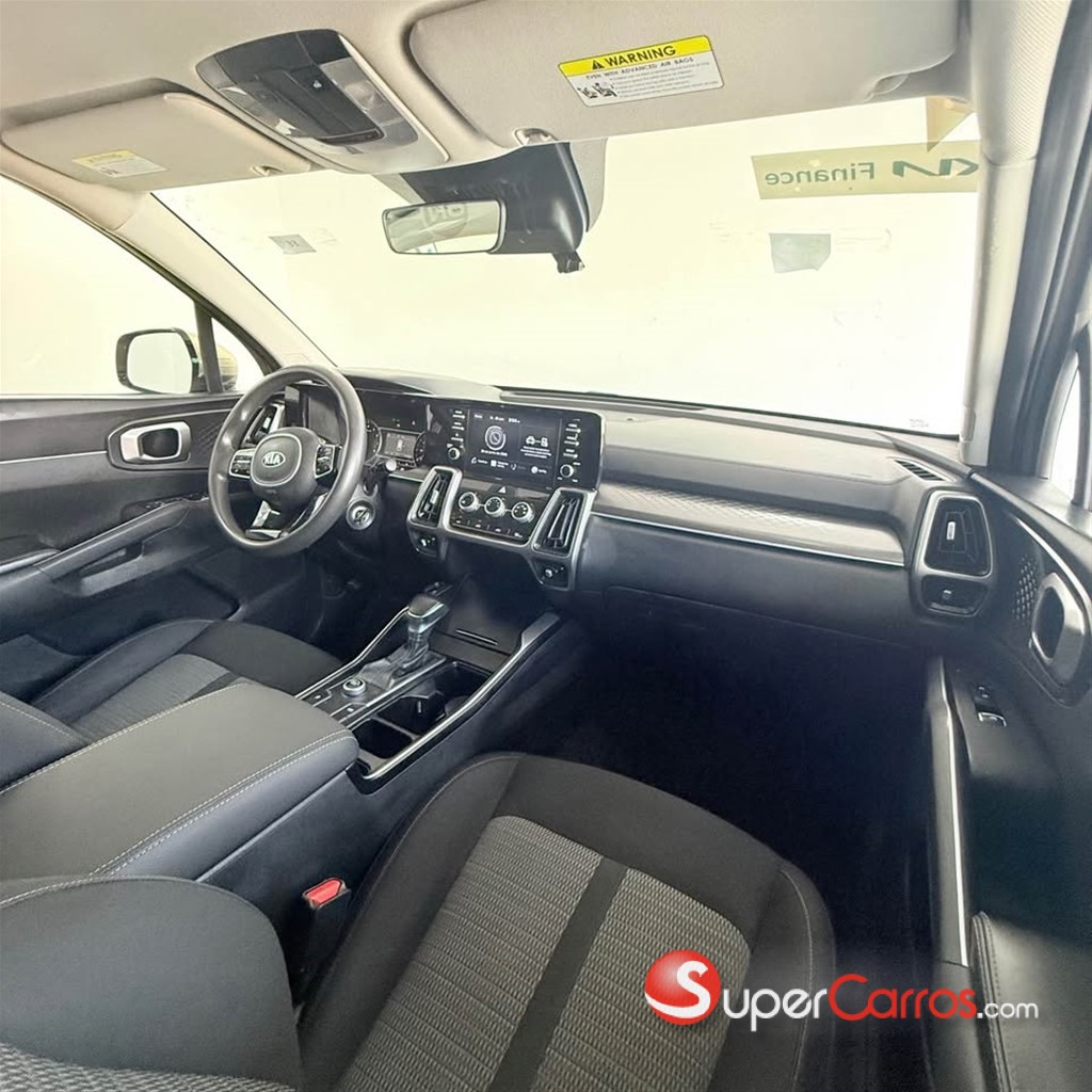2021 Kia Sorento LX — foto 3 / 10