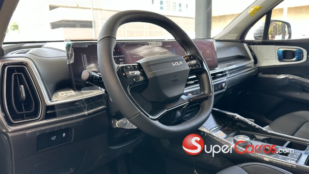 2027 Kia Sorento Luxury — foto 6 / 10