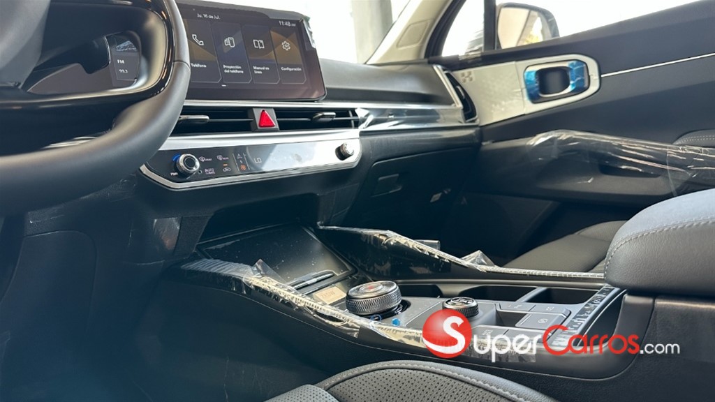 2027 Kia Sorento Luxury — foto 7 / 10