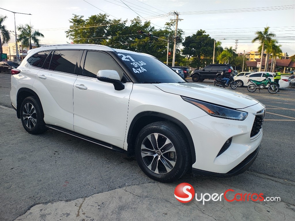 2021 Toyota Highlander XLE — foto 9 / 9