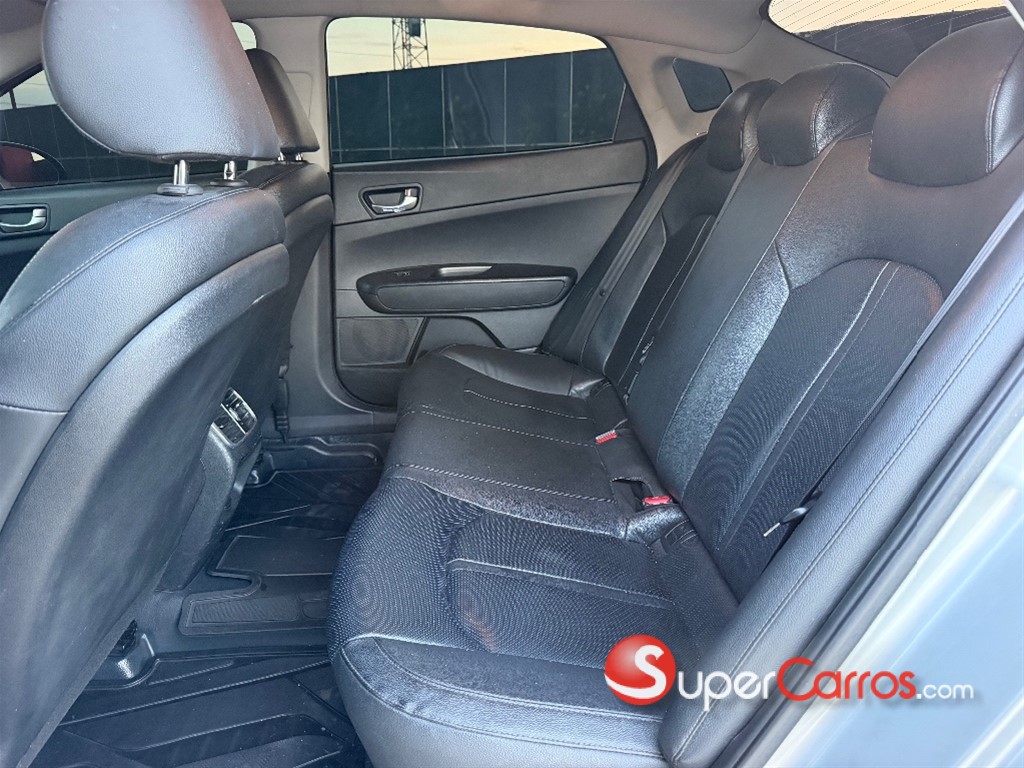 2020 Kia K-5 — foto 6 / 9