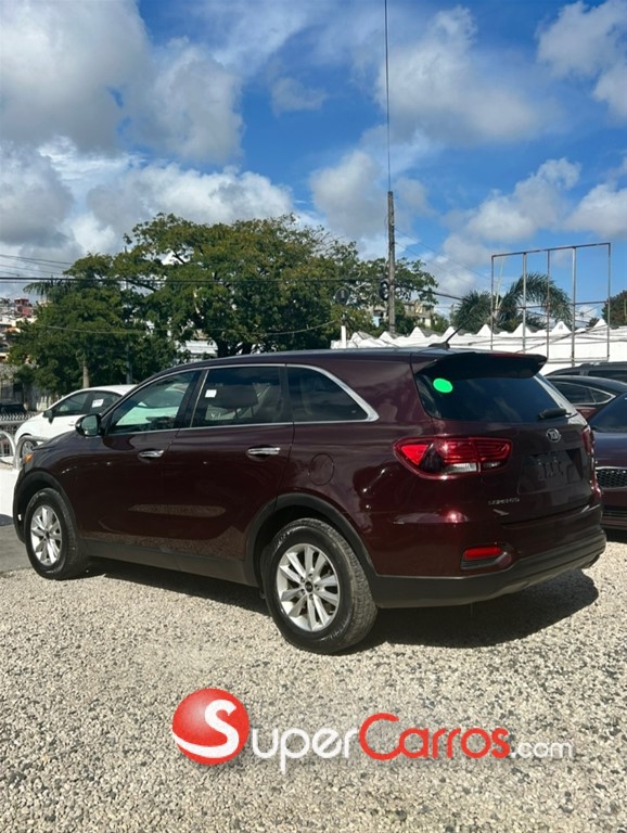 2020 Kia Sorento LX — foto 10 / 10