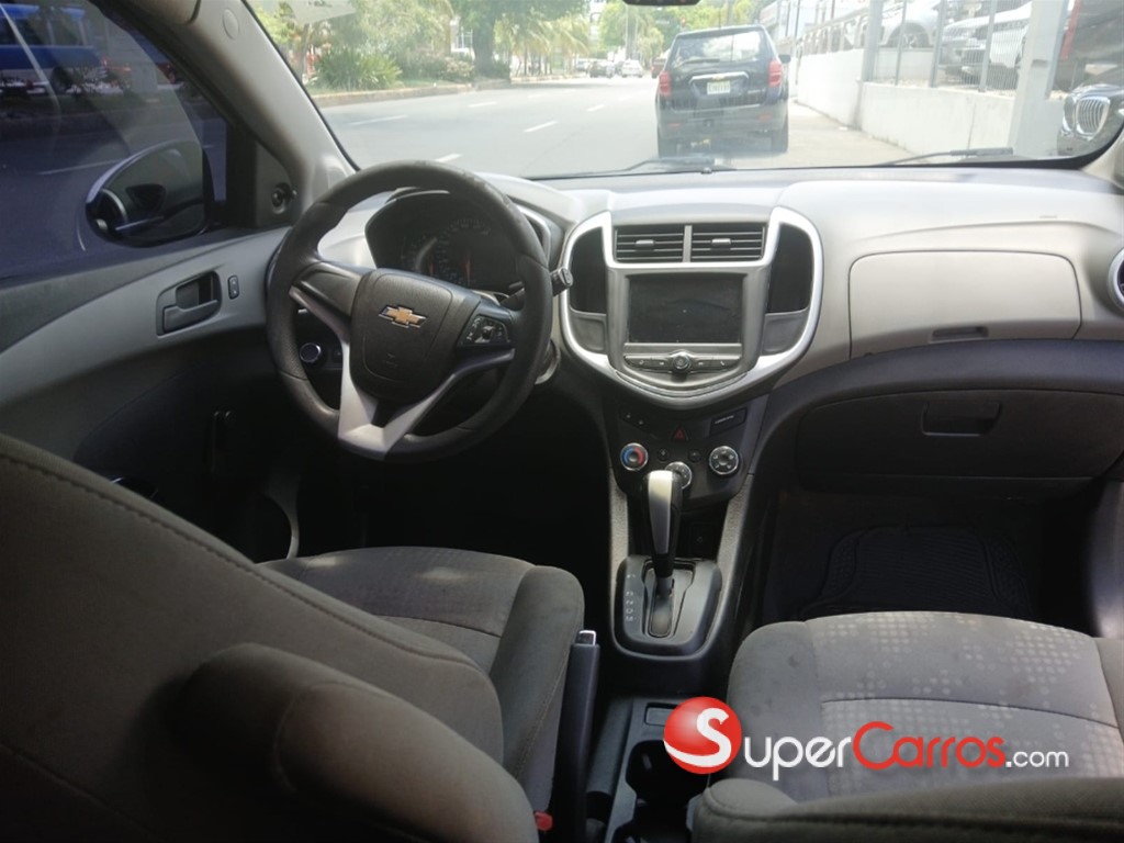 2019 Chevrolet Sonic — foto 4 / 8