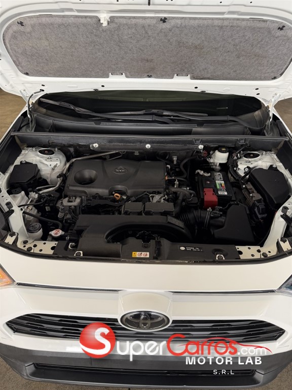 2021 Toyota RAV4 LE — foto 9 / 9
