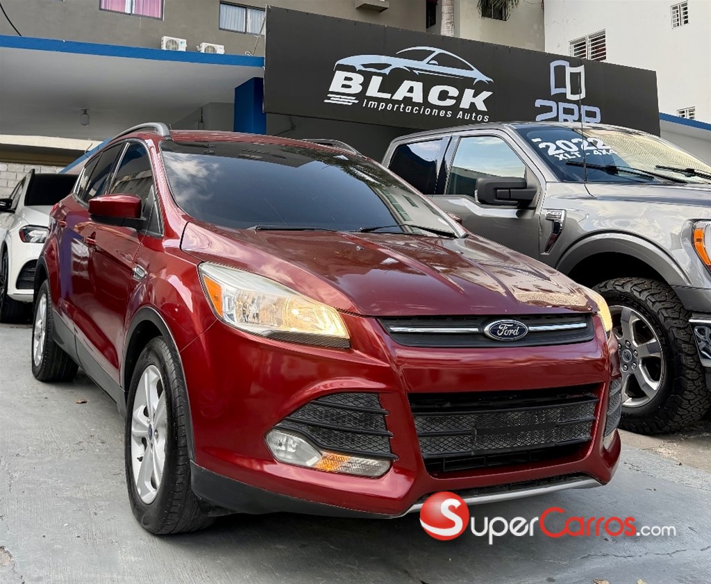 2016 Ford Escape SE Ecoboost — foto 2 / 8