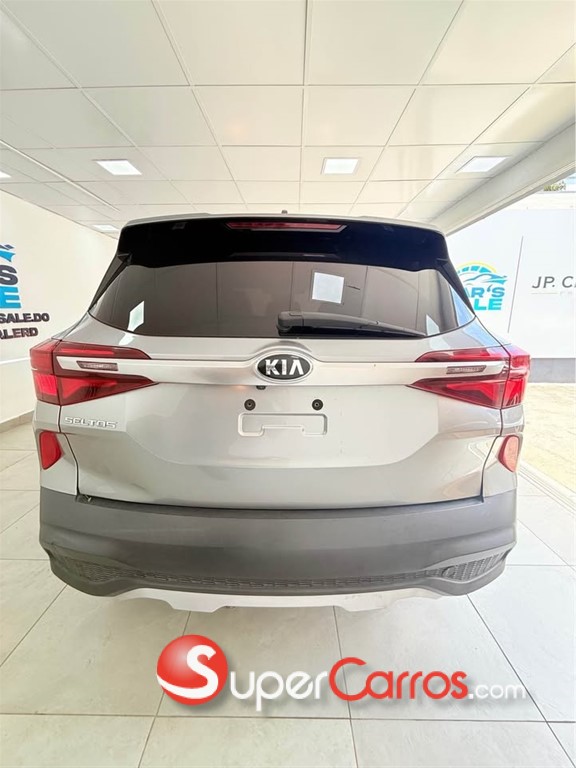 2021 Kia Seltos LX — foto 5 / 9