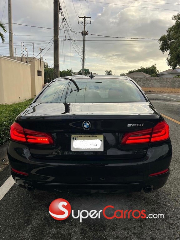 2020 BMW Serie 5 — foto 4 / 12
