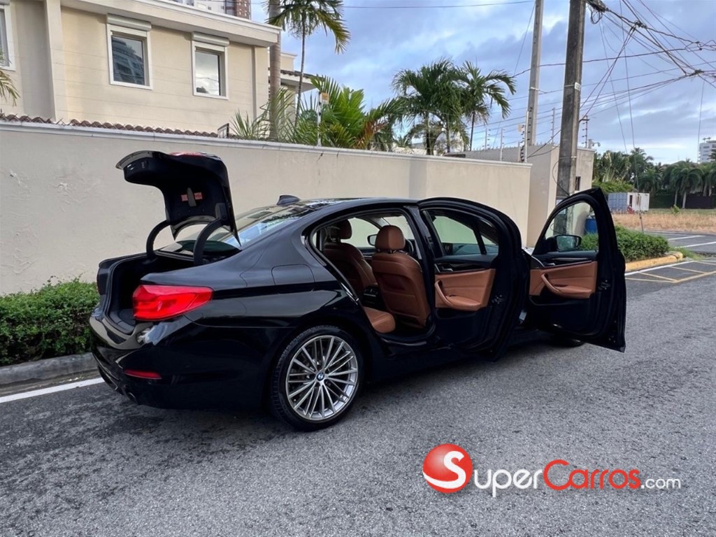 2020 BMW Serie 5 — foto 5 / 12