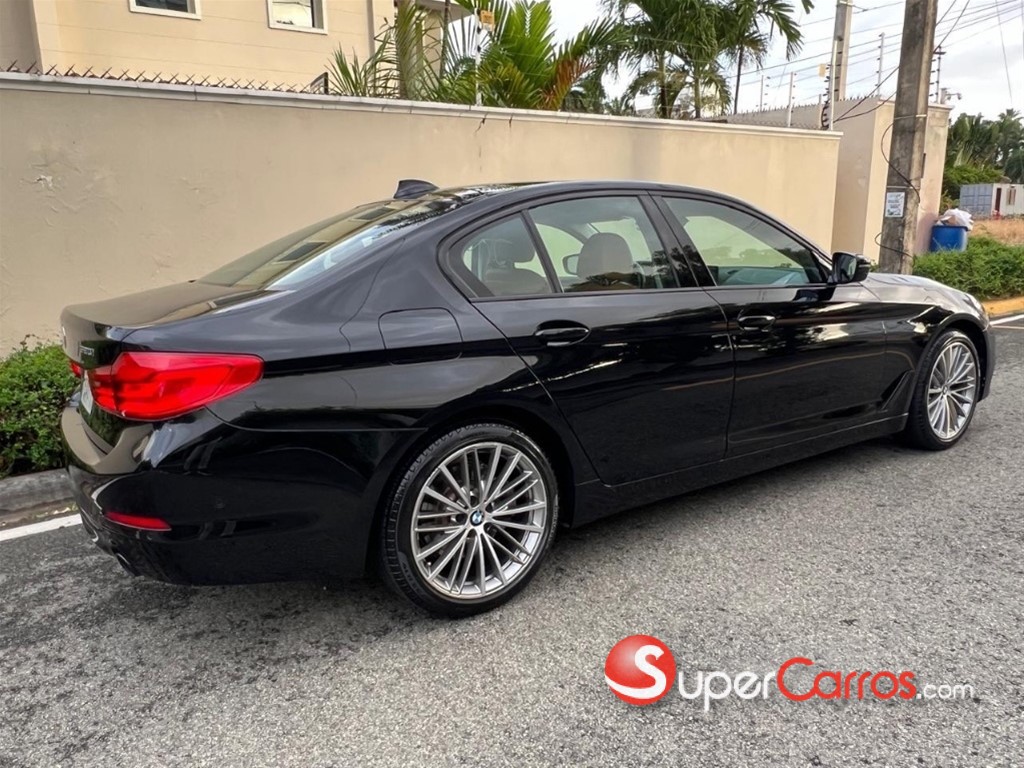 2020 BMW Serie 5 — foto 6 / 12