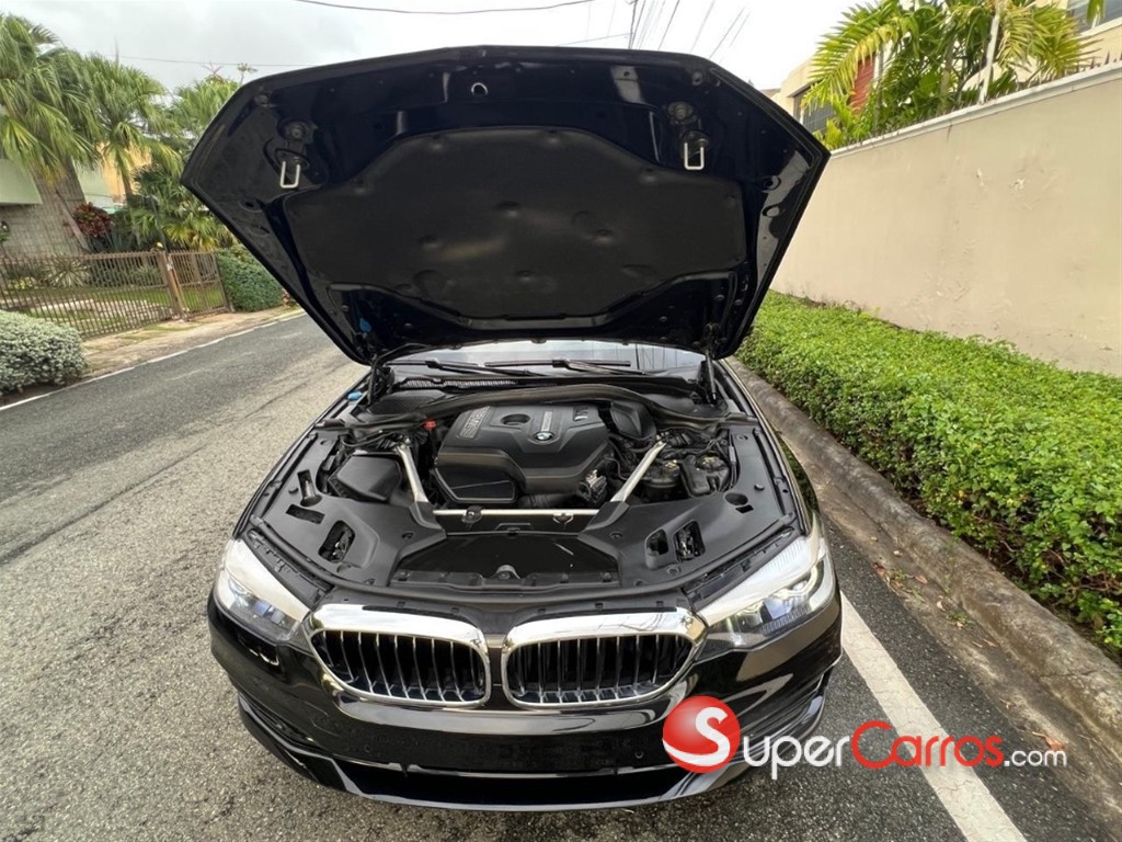 2020 BMW Serie 5 — foto 7 / 12