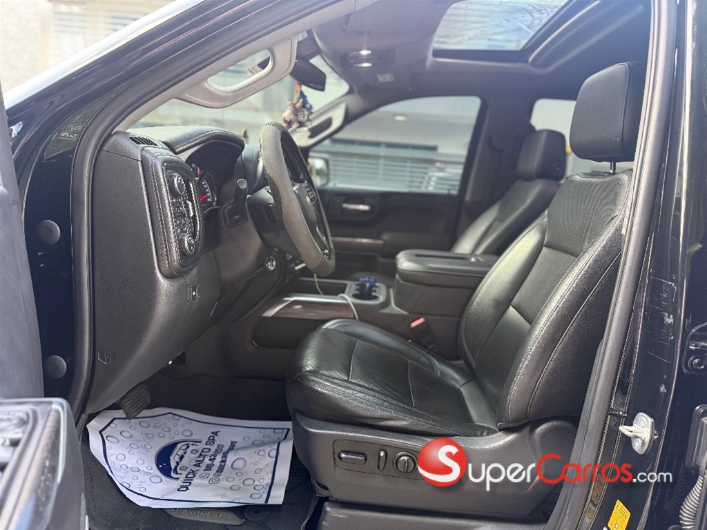 2019 Chevrolet Silverado LTZ — foto 2 / 11