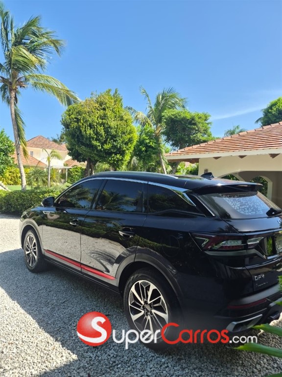 2024 Dongfeng DMF AX7 — foto 10 / 10