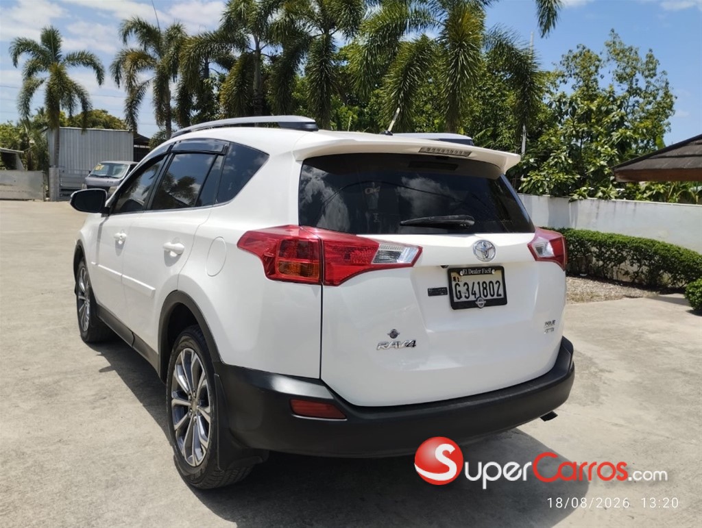 2013 Toyota RAV4 XLE — foto 6 / 11