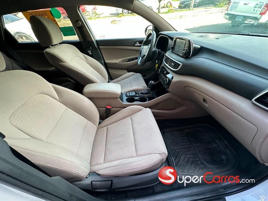 2021 Hyundai Tucson SE — foto 9 / 12