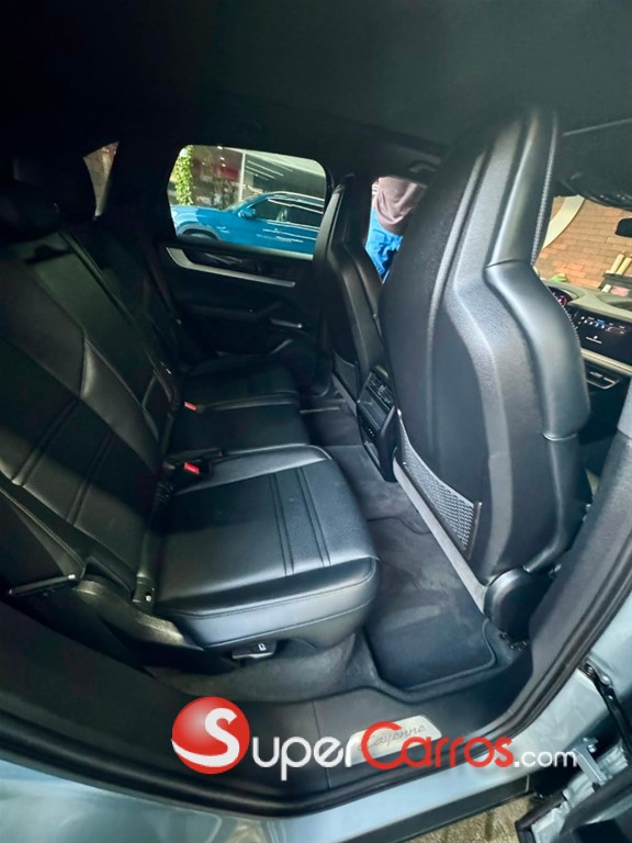 2024 Porsche Cayenne — foto 10 / 10