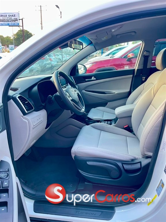2021 Hyundai Tucson SE — foto 5 / 10