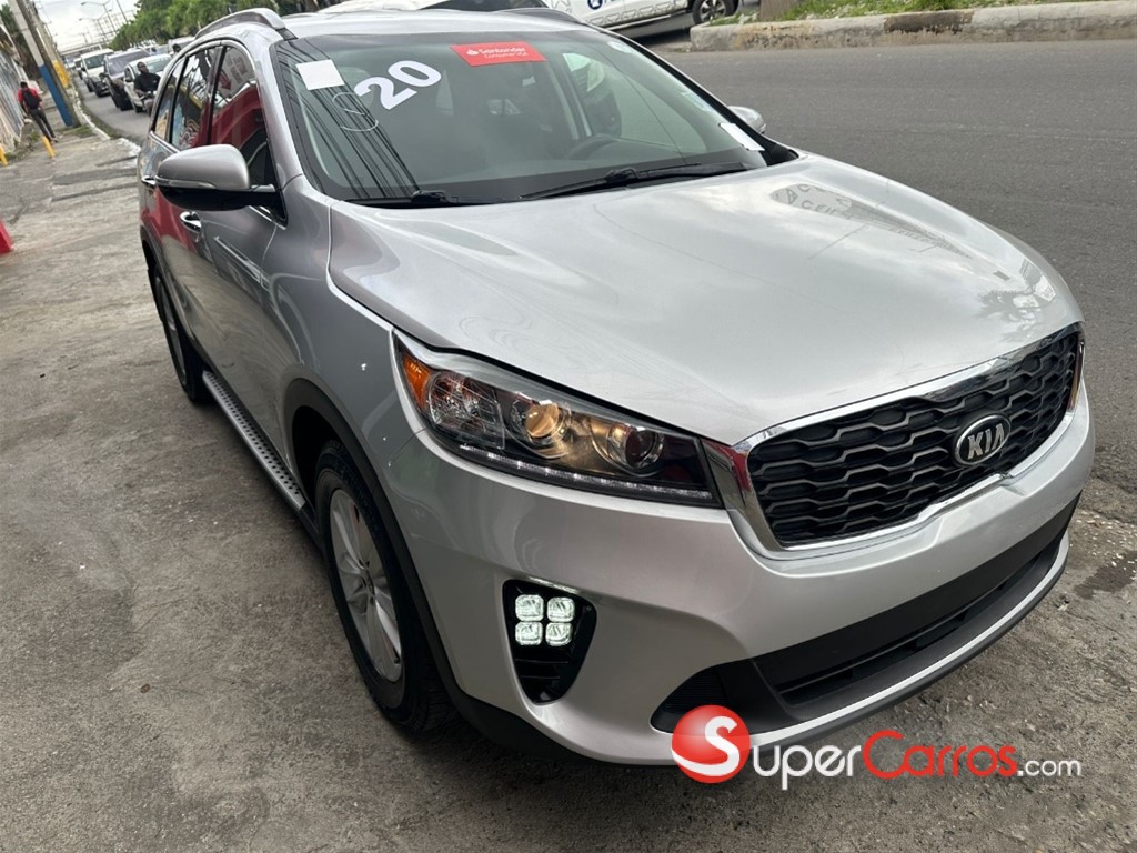 2020 Kia Sorento LX — foto 1 / 11