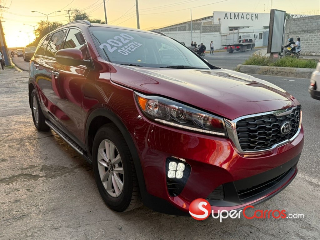 2020 Kia Sorento LX