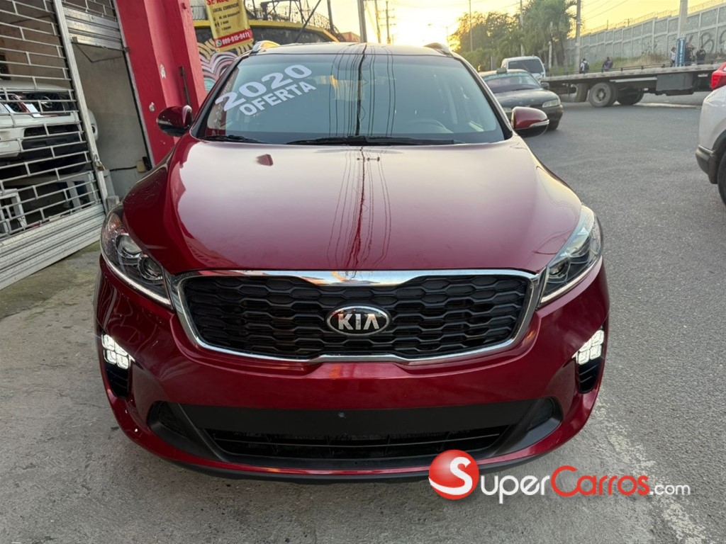 2020 Kia Sorento LX — foto 2 / 12