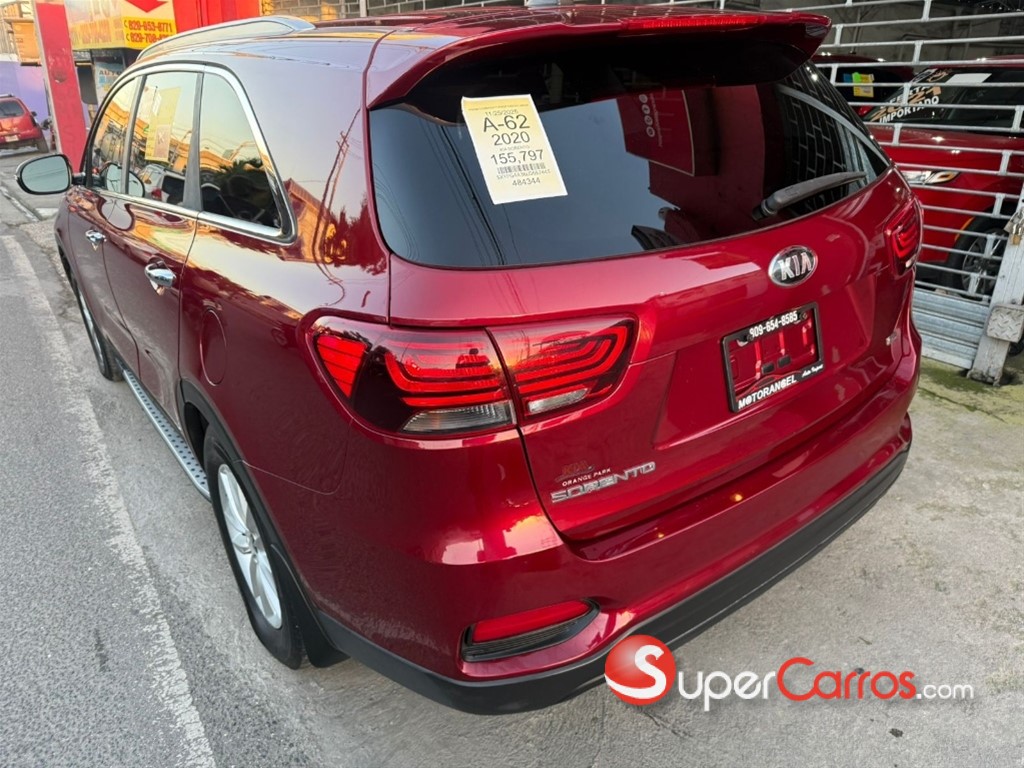 2020 Kia Sorento LX — foto 4 / 12