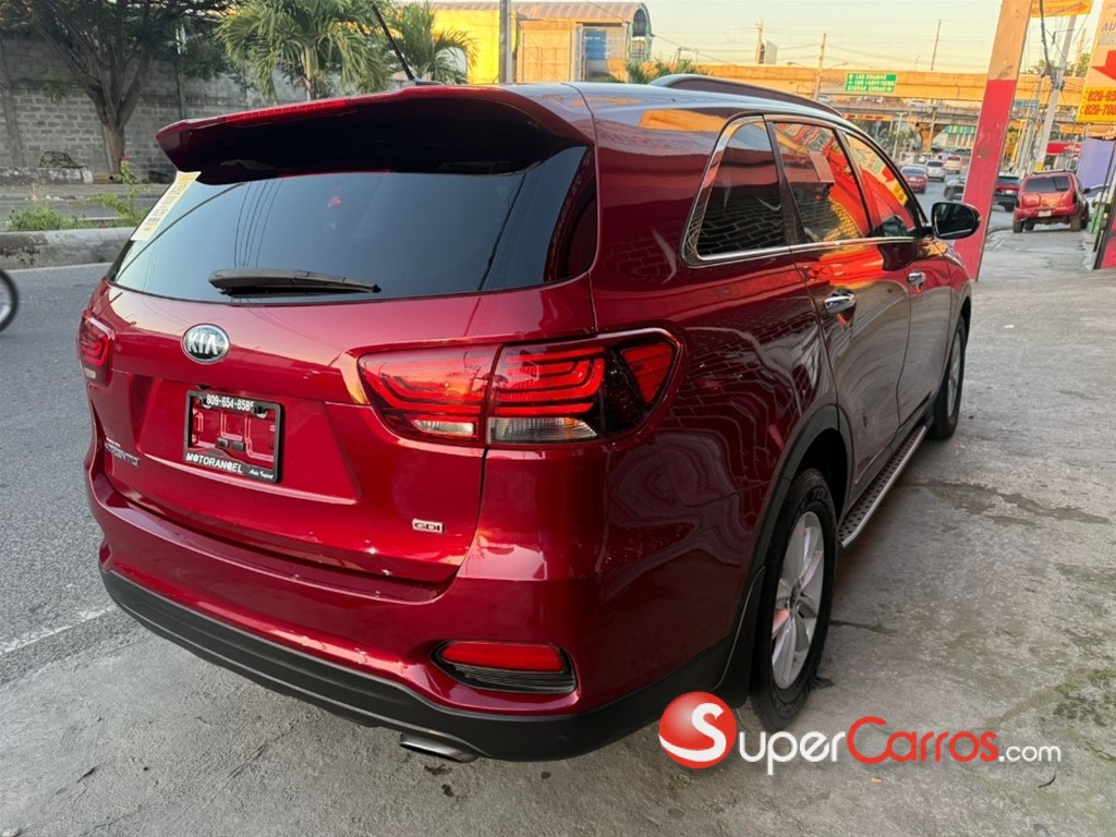 2020 Kia Sorento LX — foto 6 / 12