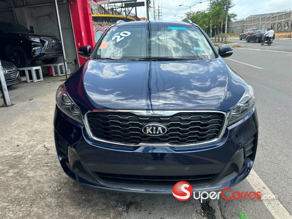 2020 Kia Sorento LX — foto 2 / 12