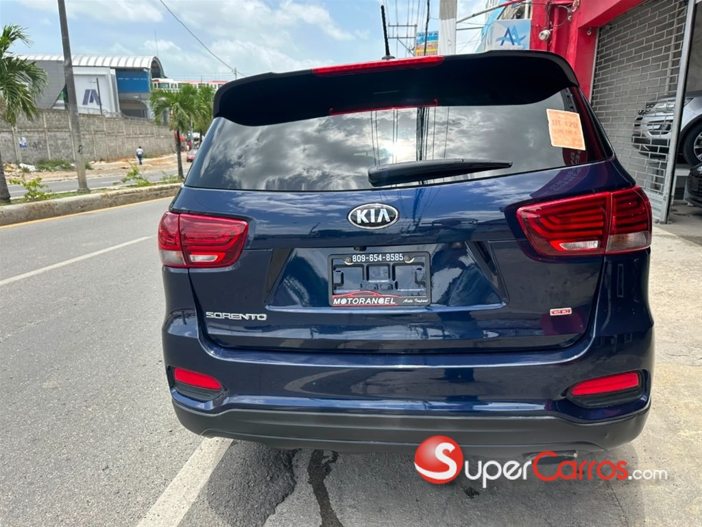 2020 Kia Sorento LX — foto 5 / 12